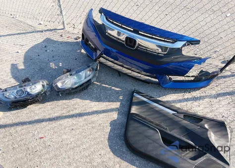 2017 Honda Civic Lx from USA, damaged, VIN 2HGFC2F5XHH549391